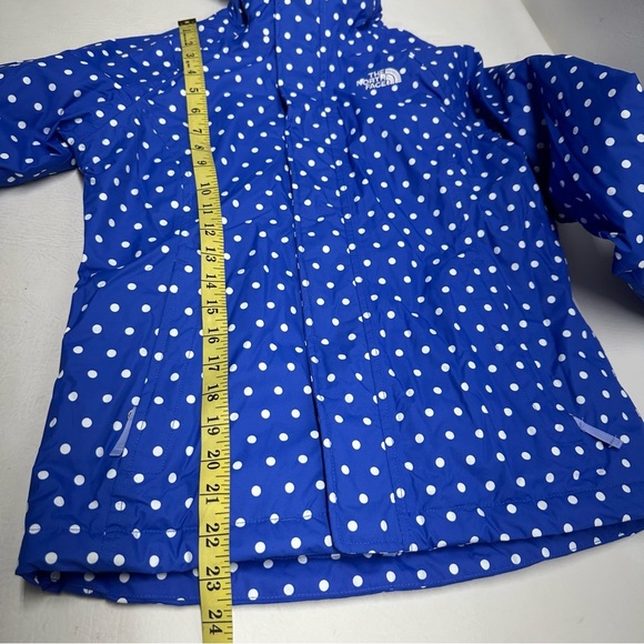 The North Face Kids Blue Polka Dot Jacket size M (10/12) inside is puffer - Picture 4 of 11